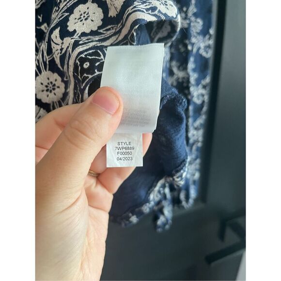 Lucky Brand Navy Paisley Peasant Blouse Size L - Picture 3 of 5